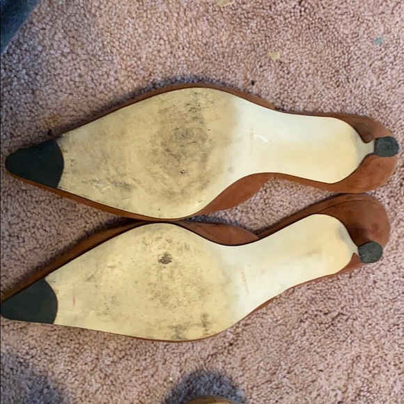 Used lightly small heel dress shoe - Picture 2 of 2